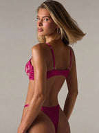 Vyšninės spalvos  apatinio trikotažo komplektas URANIA